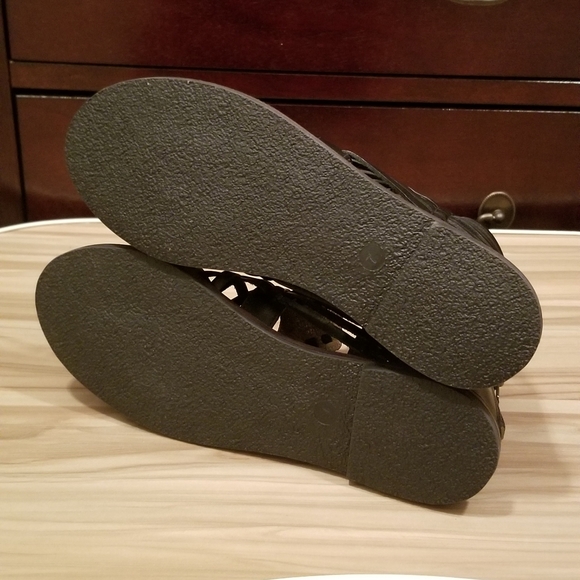 NEW Tommy Bahama Leather Flat Shoes in Black - Picture 5 of 6